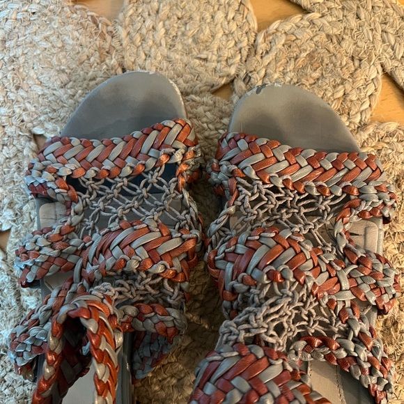 Fendi Leather Braided Sandals Size 37.5 - Picture 7 of 12